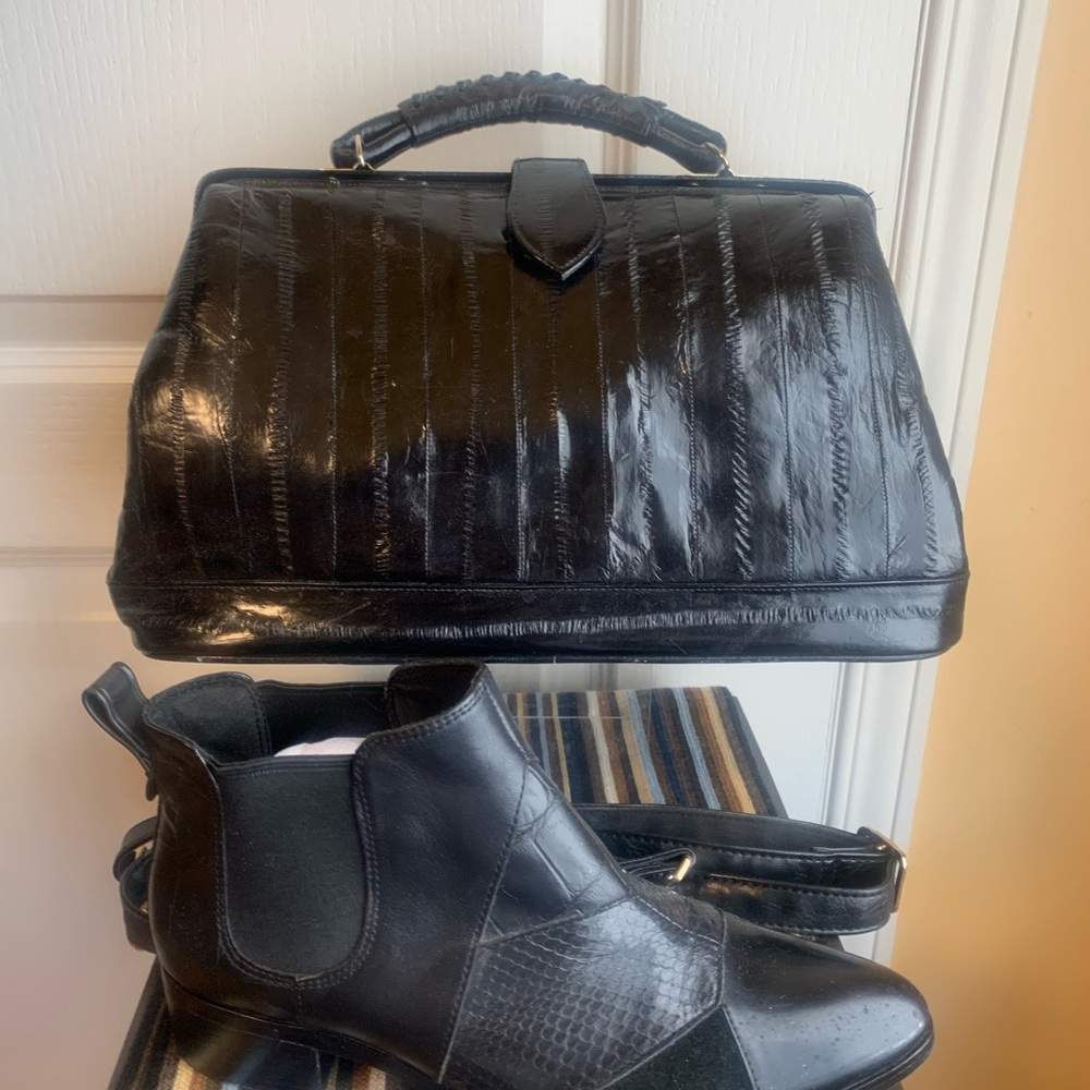 Vintage EEL  skin satchel doctor bag metal closure